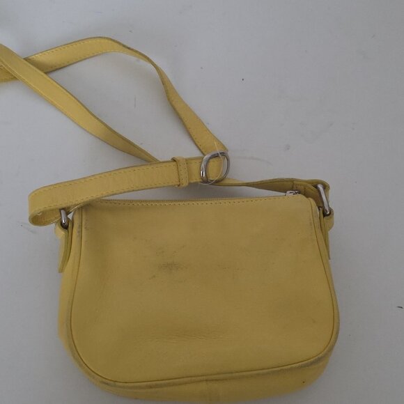 DANIER | Mini Crossbody Bag Yellow Leather - Picture 3 of 8